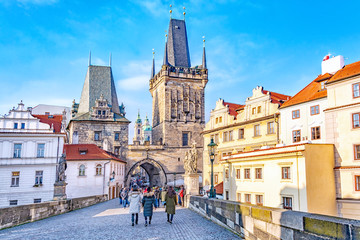 Obraz premium Charles Bridge with Lesser Town Bridge Tower in Prague, Czech Republic