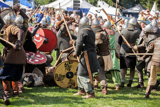 battle of medieval warriors