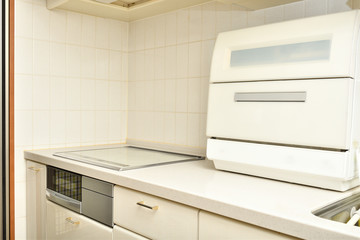 システムキッチン（ＩＨクッキングヒーター、食洗器）