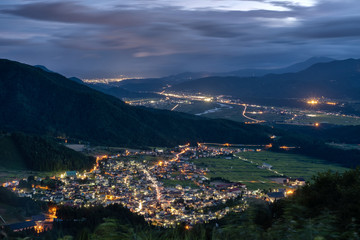 長野県・野沢温泉村 夏の温泉街の夜景 © w.aoki