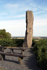 Matthiassäule auf der Anhöhe Irnicher Berg bei Schwerfen