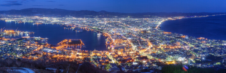 Fototapeta premium 北海道・函館市 冬の函館山からの夜景（クリスマスシーズン）