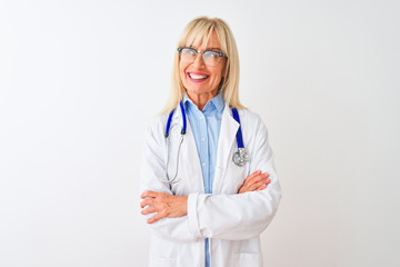 Middle age doctor woman wearing glasses and stethoscope over isolated white background smiling looking to the side and staring away thinking.