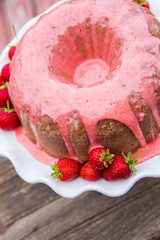 bundt strawberry cake