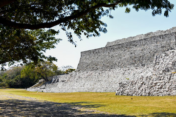Pirámide del sitio aPirámide del sitio arqueológico de Xochicalco, en el Municipio de Miacatlán...