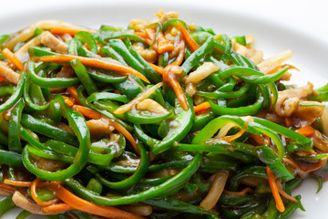 青椒肉絲（チンジャオロウスー/チンジャオロース）