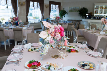 Wedding table decorations trends. Wedding banquet.
