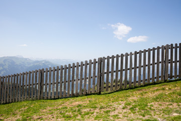 Holzzaun, Tirol, Österreich