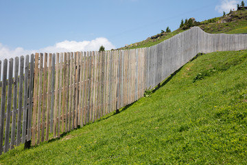 Holzzaun, Alpen, Tirol, Österreich, Europa