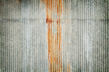 Fototapeta na wymiar Old zinc wall texture background, rusty on galvanized metal panel sheeting.