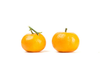 Fototapeta na wymiar Fresh mandarin orange isolated on white background.