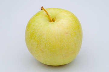 Green apple, isolated on white background