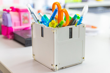recycle floppy disk, Creative objects used for Store supplies such as pen pencils Scissors in a box...
