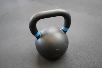 Obraz na płótnie Canvas kateball dzwonki do ćwiczeń fitness