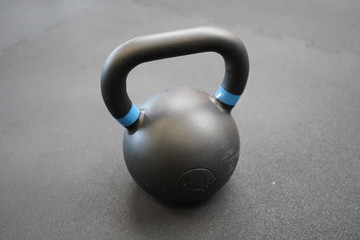 Obraz na płótnie Canvas kateball dzwonki do ćwiczeń fitness