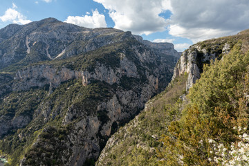 Naklejka na ściany i meble Gorges du Verdon. Parc Naturel Régional (PNR) des Préalpes d’Azur.