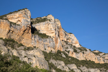 Fototapeta na wymiar Peaks at Pesquera de Ebro; Burgos