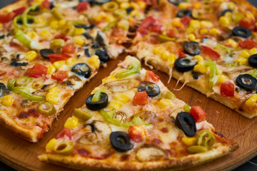 Delicious fresh vegetarian Italian pizza