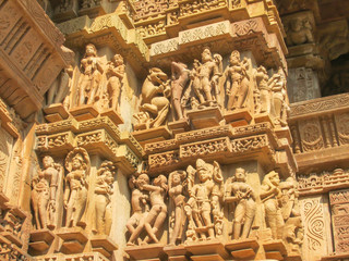 khajuraho kamasutra temple india