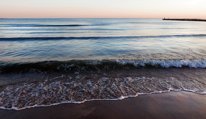Coucher de soleil au bord de la mer