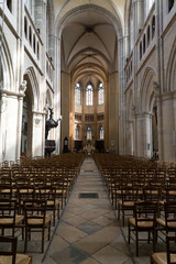 Fototapeta na wymiar interior view of the Dijon cathedral