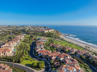 Naklejka premium Aerial view of Monarch beach coastline