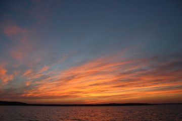 Fototapeta na wymiar Sunset at Canyon Lake VIII