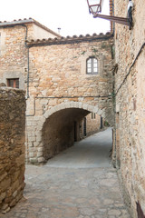Fototapeta na wymiar Medieval village of Peratallada in the heart of Costa Brava.