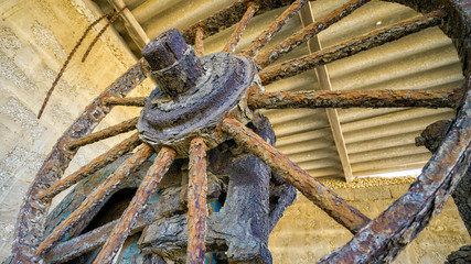 verrostete Motorenteile