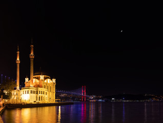 Fototapeta na wymiar Night view of the Ortakoy Mosque, Istanbul, Turkey