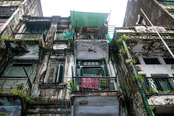 dirty facades of downton rangoon