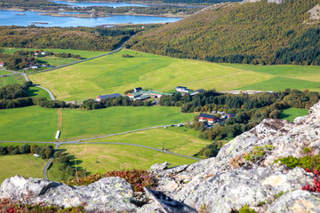 Fototapeta na wymiar Autumn walk in the mountains in Northern Norway