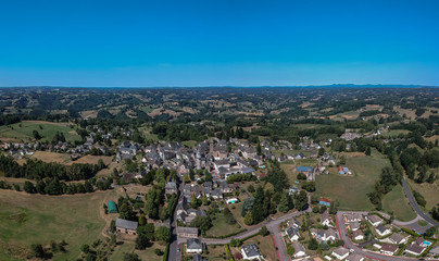 Fototapeta na wymiar Sainte-Féréole (Corrèze, France) - Vue aérienne