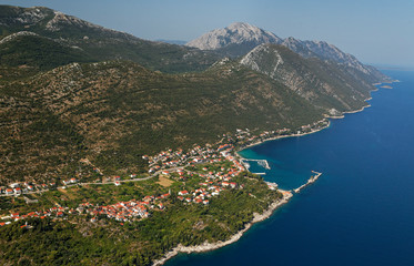 Fototapeta na wymiar Coastline on Pelješac, Croatia