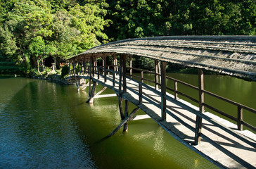 屋根付き橋