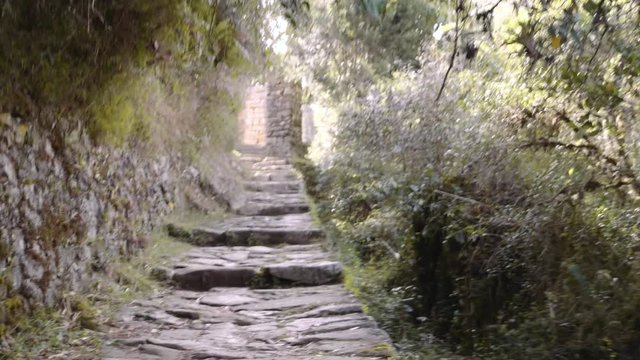 inca trail to Machu Picchu