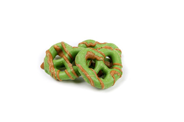 Brown and green caramel apple pretzel treats