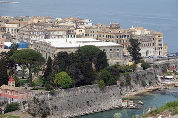 Fototapeta na wymiar Blick von der Alten Festung auf Korfu-Stadt