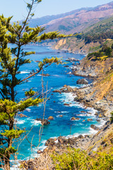 Fototapeta na wymiar View of the spectacular coast-hugging California’s Highway 1 on a summer day