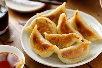 焼き餃子