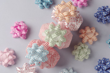 The pastel color ribbon and bows