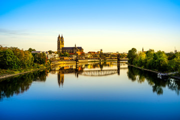 Dom zu Magdeburg und Elbe 