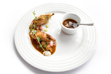 Fried quail with sauce