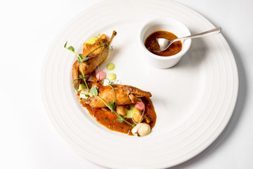 Fried quail with sauce