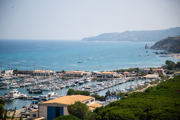 Fototapeta na wymiar Port of Tropea from the city