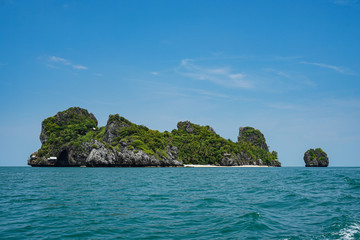 Fototapeta premium small island in gulf of Thailand