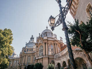 Fototapeta na wymiar The traditional castle Vajdahunyad in Budapest.