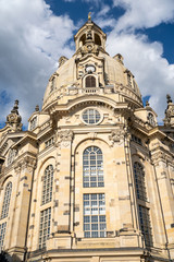 Fototapeta na wymiar Die Frauenkirche in Dresden in Sachsen