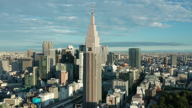 alt day orbiting clockwise around DTT Docomo Yoyogi building in Shinjuku Tokyo