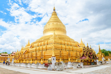 golden pagoda of shwedagon at yangon, myanmar